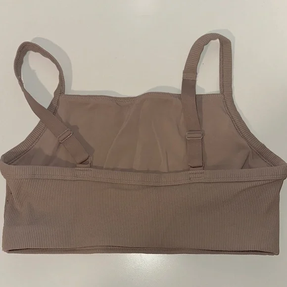 Aerie Nude Pink Ribbed Sports Bra - Picture 3 of 3
